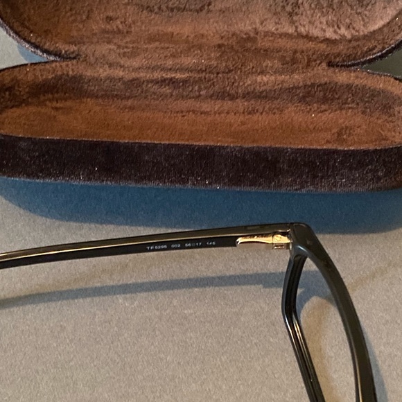 TOM FORD reading frames - Picture 7 of 9